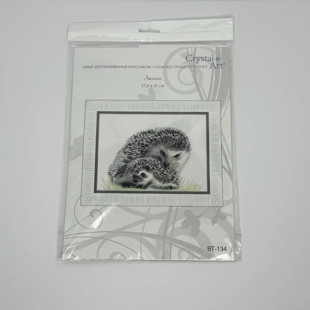 Crystal Art Counted Cross Stitch Kit Hedgehogs BT-134 Brand New Sealed